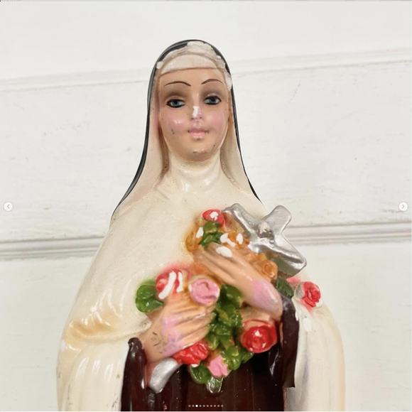 Vintage St. Therese Lisieux Little Flower Chalk Statue Columbia Italy Saint - Picture 3 of 10